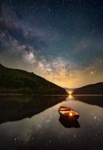 night, lake, boat-5189872.jpg